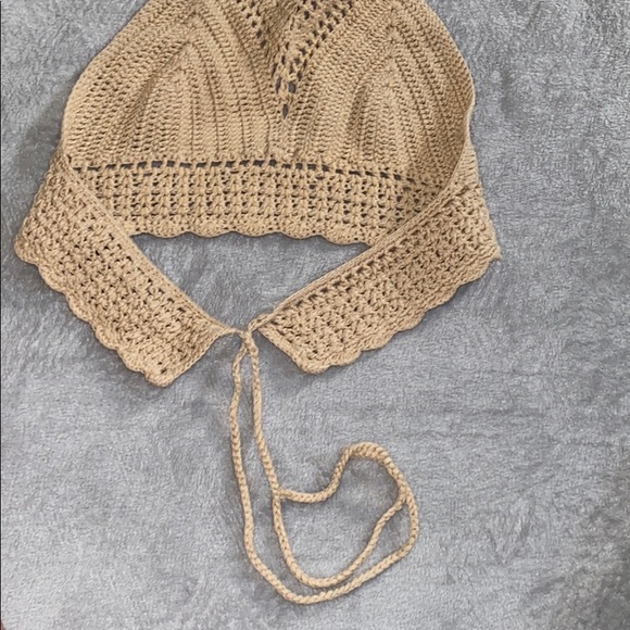 Nude halter top - Picture 2 of 3